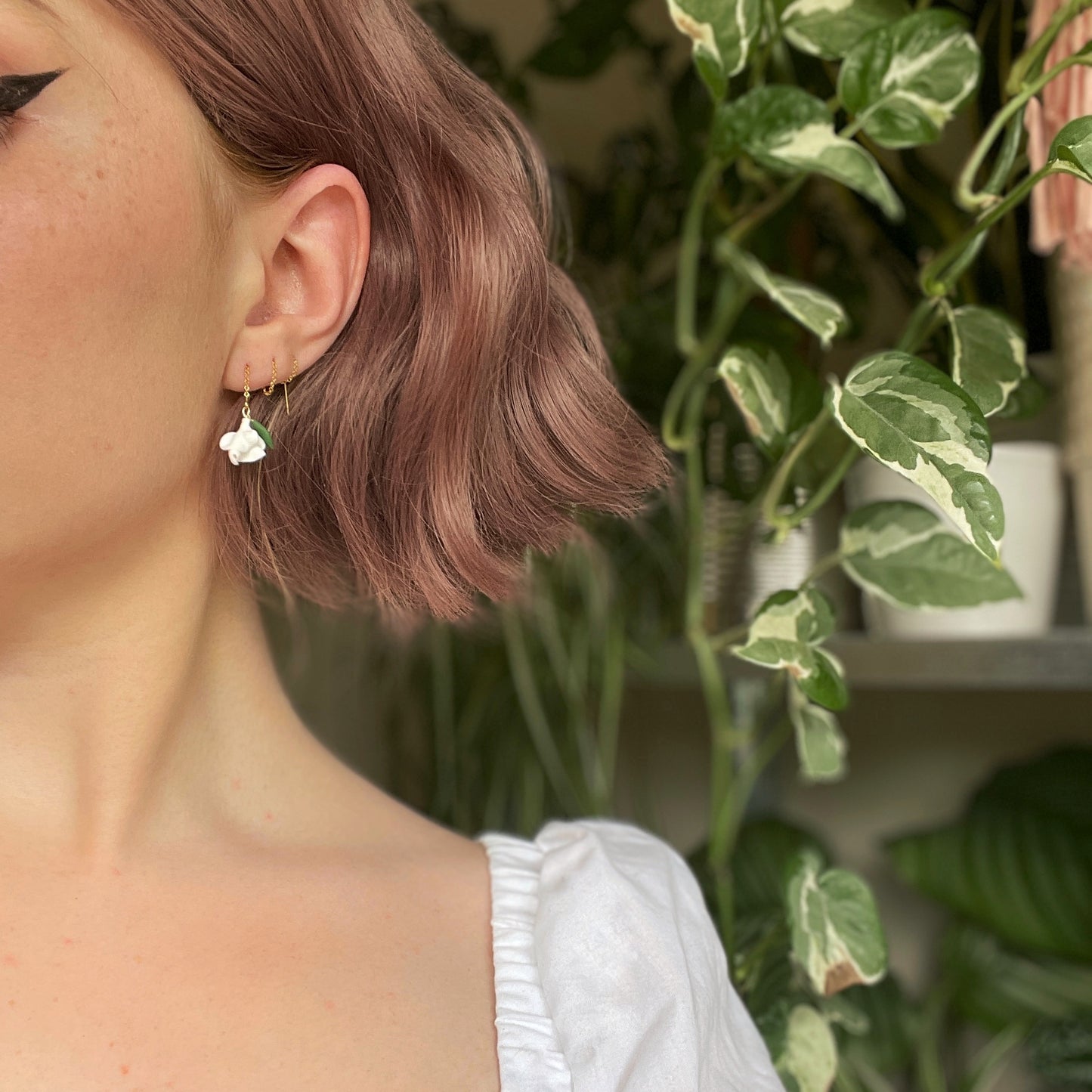 Kiss From a Rose Threader Earrings