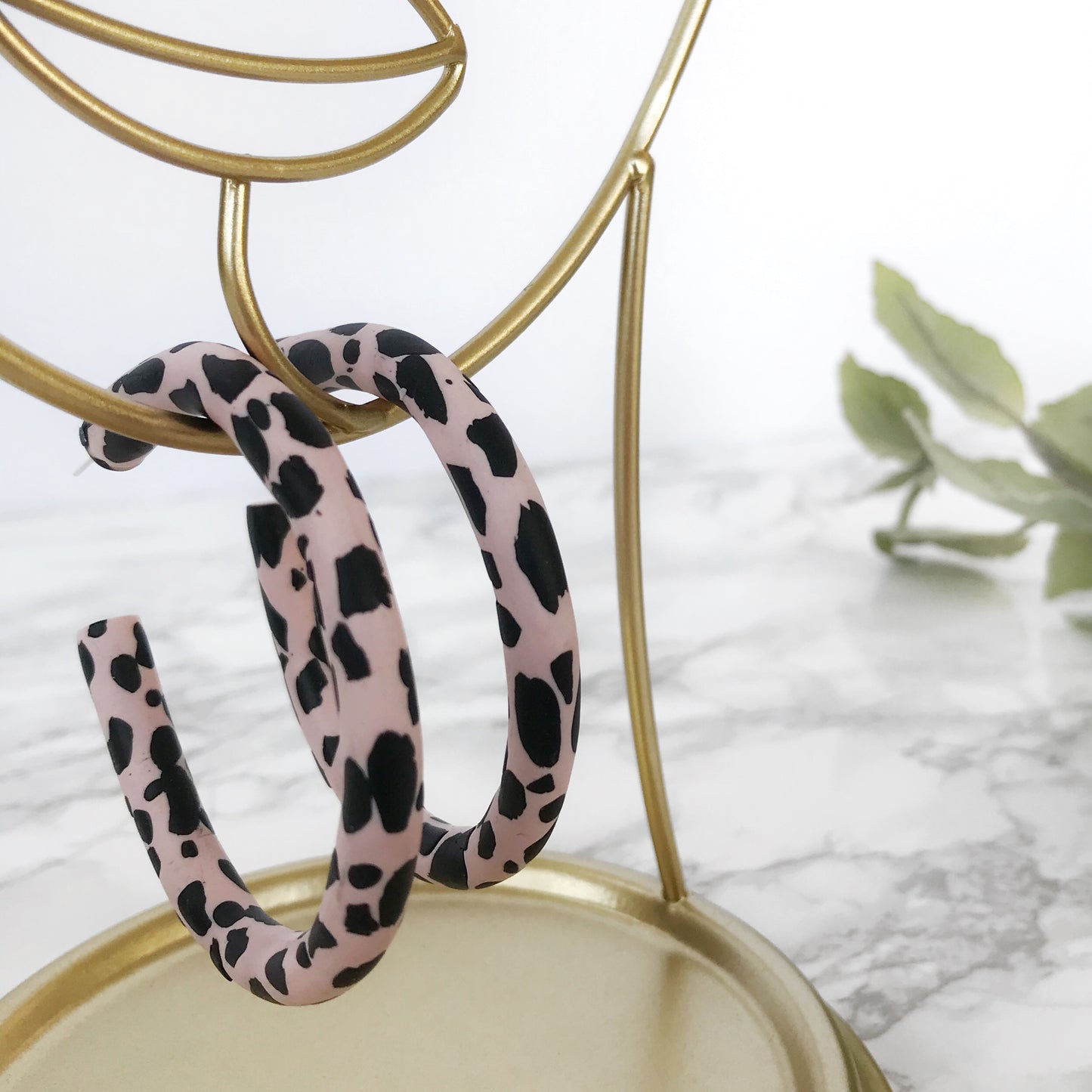 Strawberry Milkshake Hoops